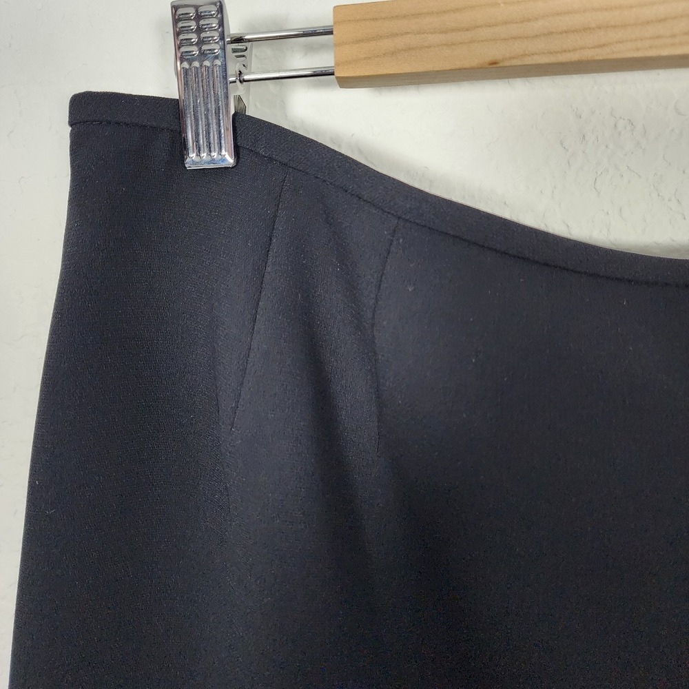 Kasper womens 2-piece black skirt suit size 16P business office - Picture 13 of 16